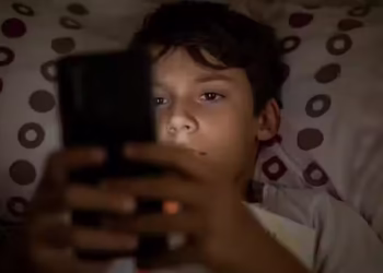 US investigates how AI chatbots talk to children