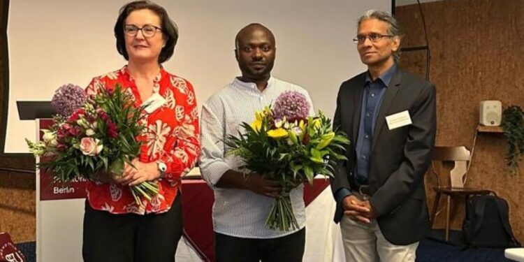 Rwandan clinical psychotherapist wins international psychology award