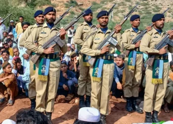 Pakistan and Afghanistan set for crisis talks in Doha