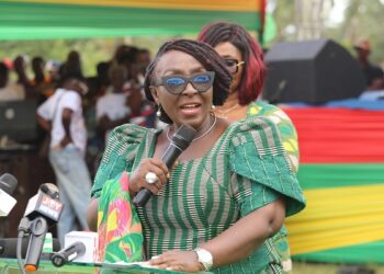 Minister for Tourism, Culture and Creative Arts, Abla Dzifa Gomashie, speaking at the event