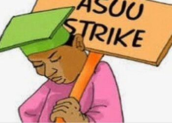 Nigeria’s university lecturers suspend two-week warning strike
