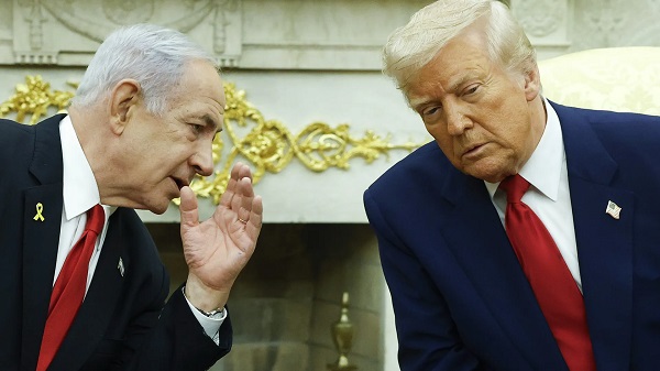 Israeli Prime Minister Benjamin Netanyahu (left) with the US President Donald Trump