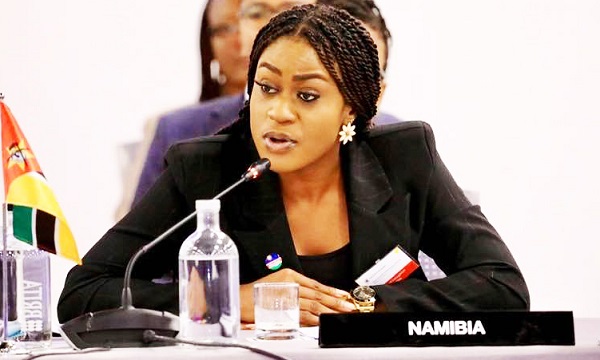 Esperance Luvindao, Minister of health and social services