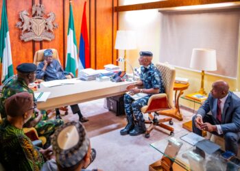 Tinubu Meets Military, Police Chiefs In Abuja on Sunday November 23, 2025. Source: X | DOlusegun