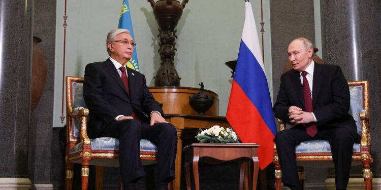 Russian President Vladimir Putin will pay a state visit - the highest status on the diplomatic protocol - to Kazakhstan.