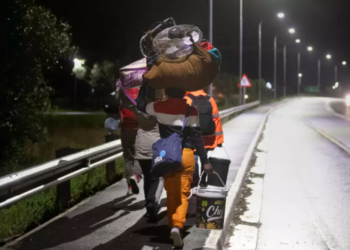 ‘Chased like dogs’: Anti-migrant mobs in South Africa force foreigners to flee