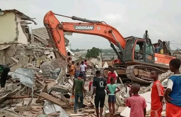 Govt repatriates 327 Ghanaians displaced by Abidjan demolitions