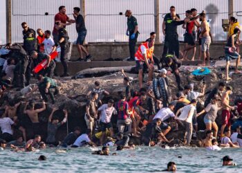 Spain’s Ceuta sees migrant ‘invasion’ – Politico