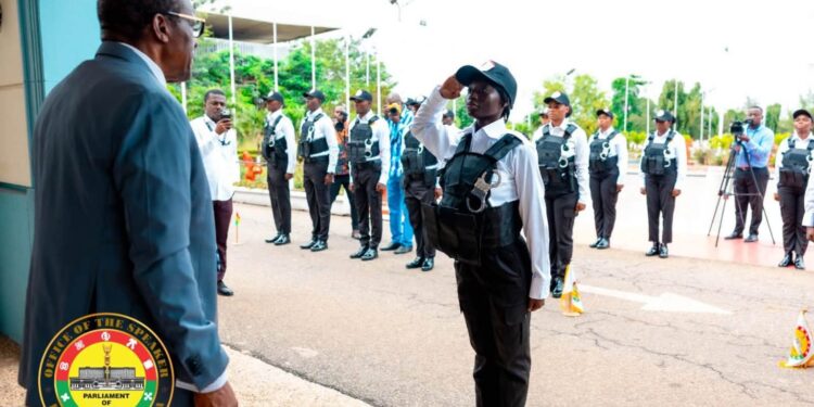Bagbin warns parliamentary security officers against alcohol use on duty