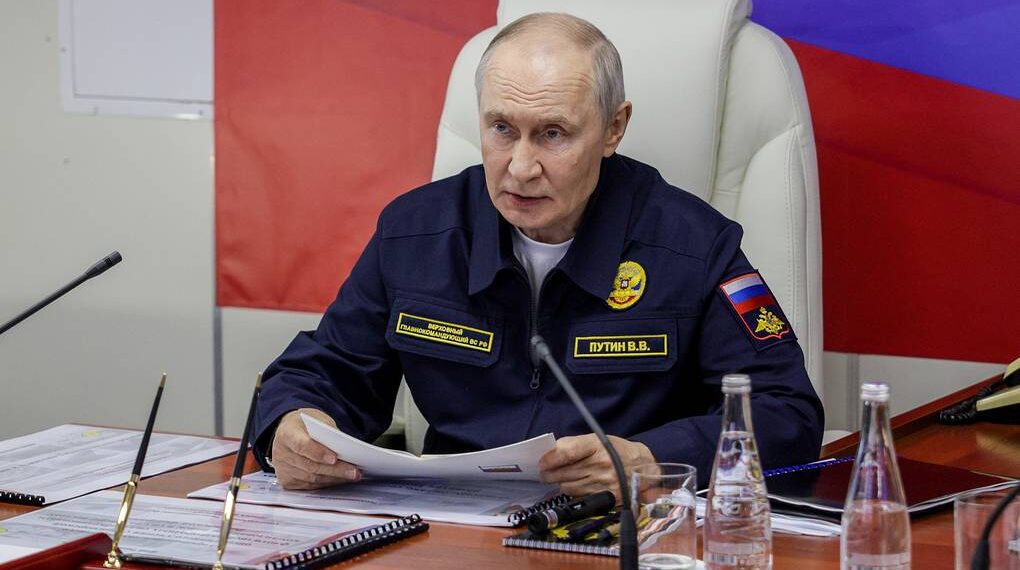 Moscow to respond in kind if West seizes Russian commercial vessels – Putin
