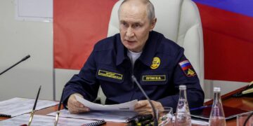 Moscow to respond in kind if West seizes Russian commercial vessels – Putin